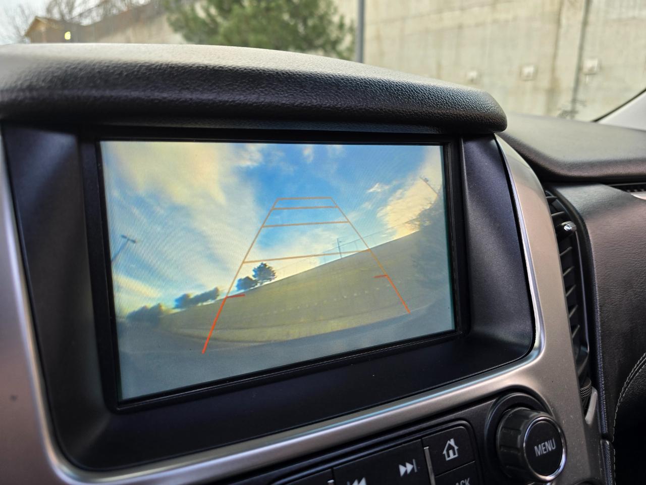 Chevrolet Suburban 4WD 4dr Premier 2020