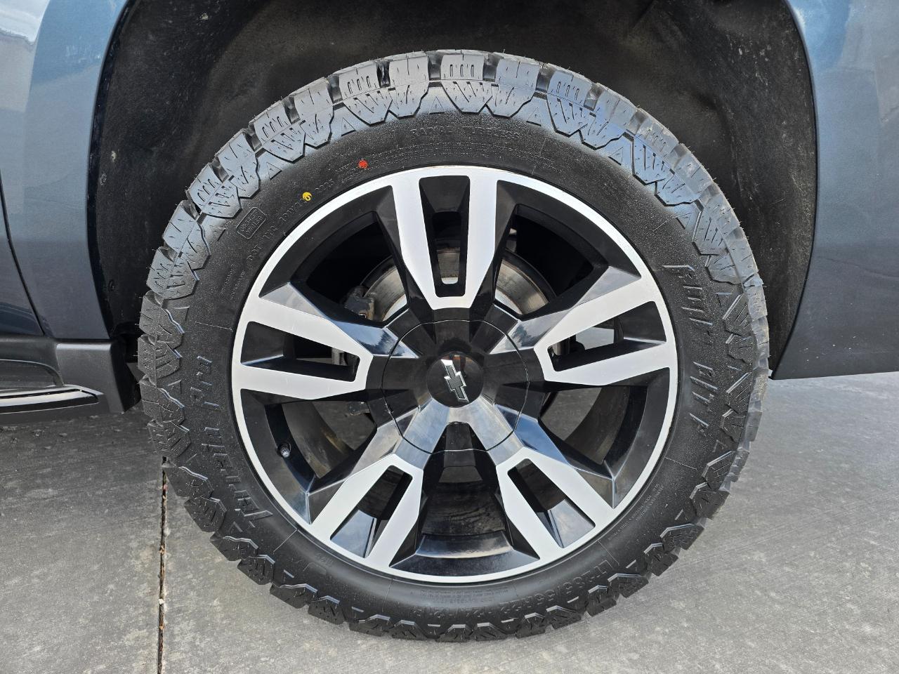 Chevrolet Suburban 4WD 4dr Premier 2020