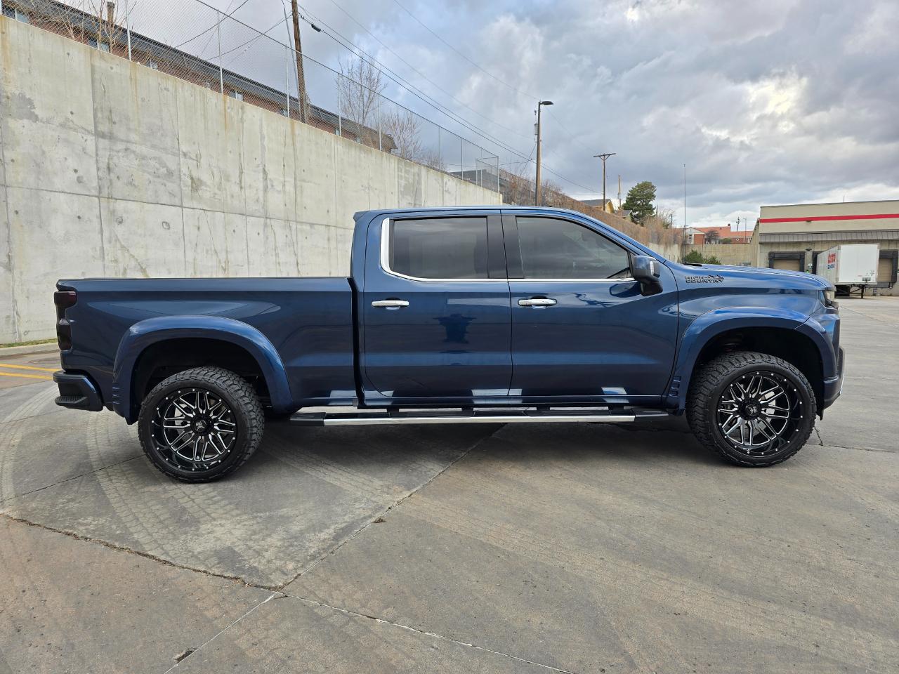 Chevrolet Silverado 1500 4WD Crew Cab 157" High Country 2019
