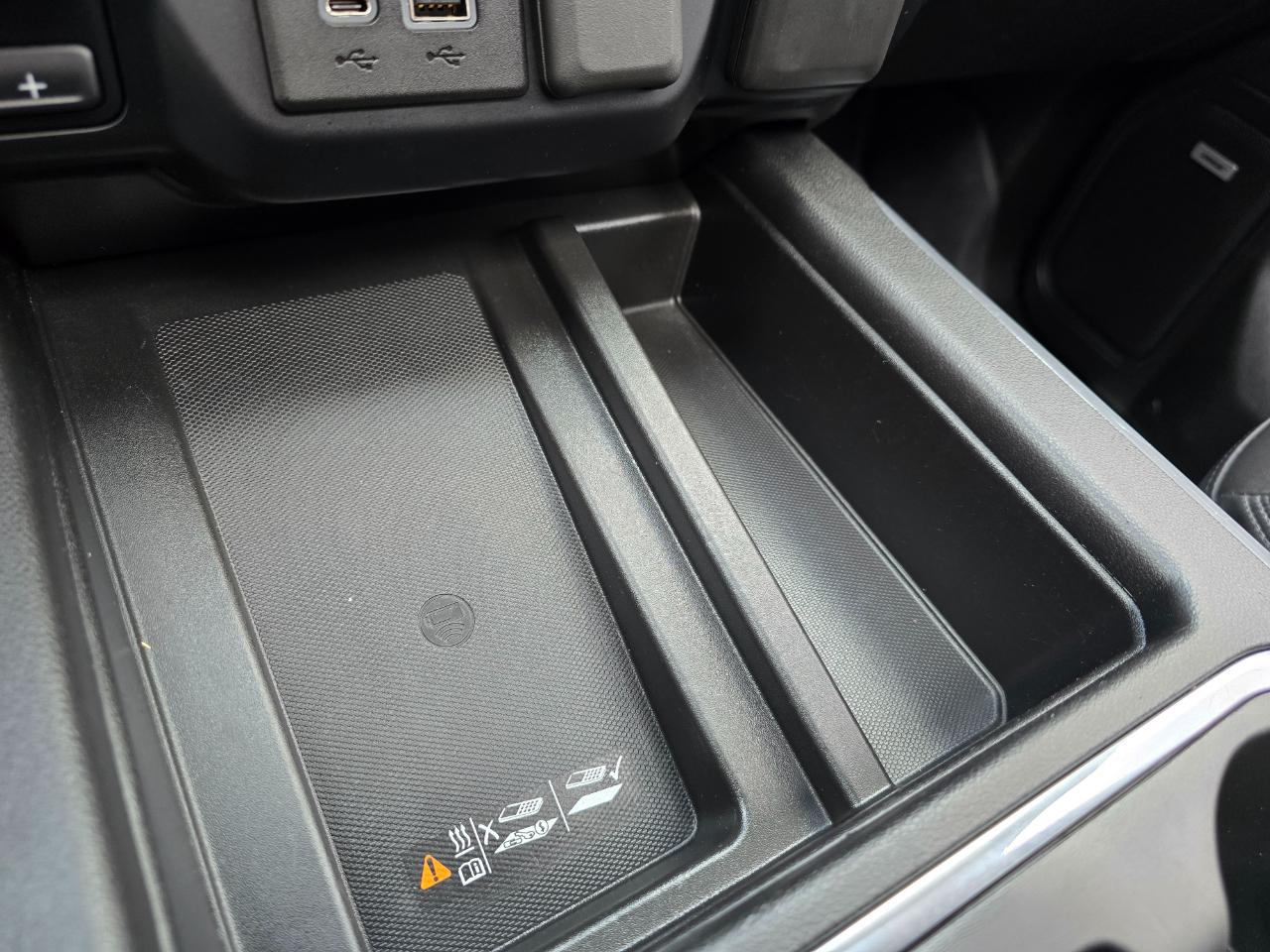 Chevrolet Silverado 1500 4WD Crew Cab 157" High Country 2019