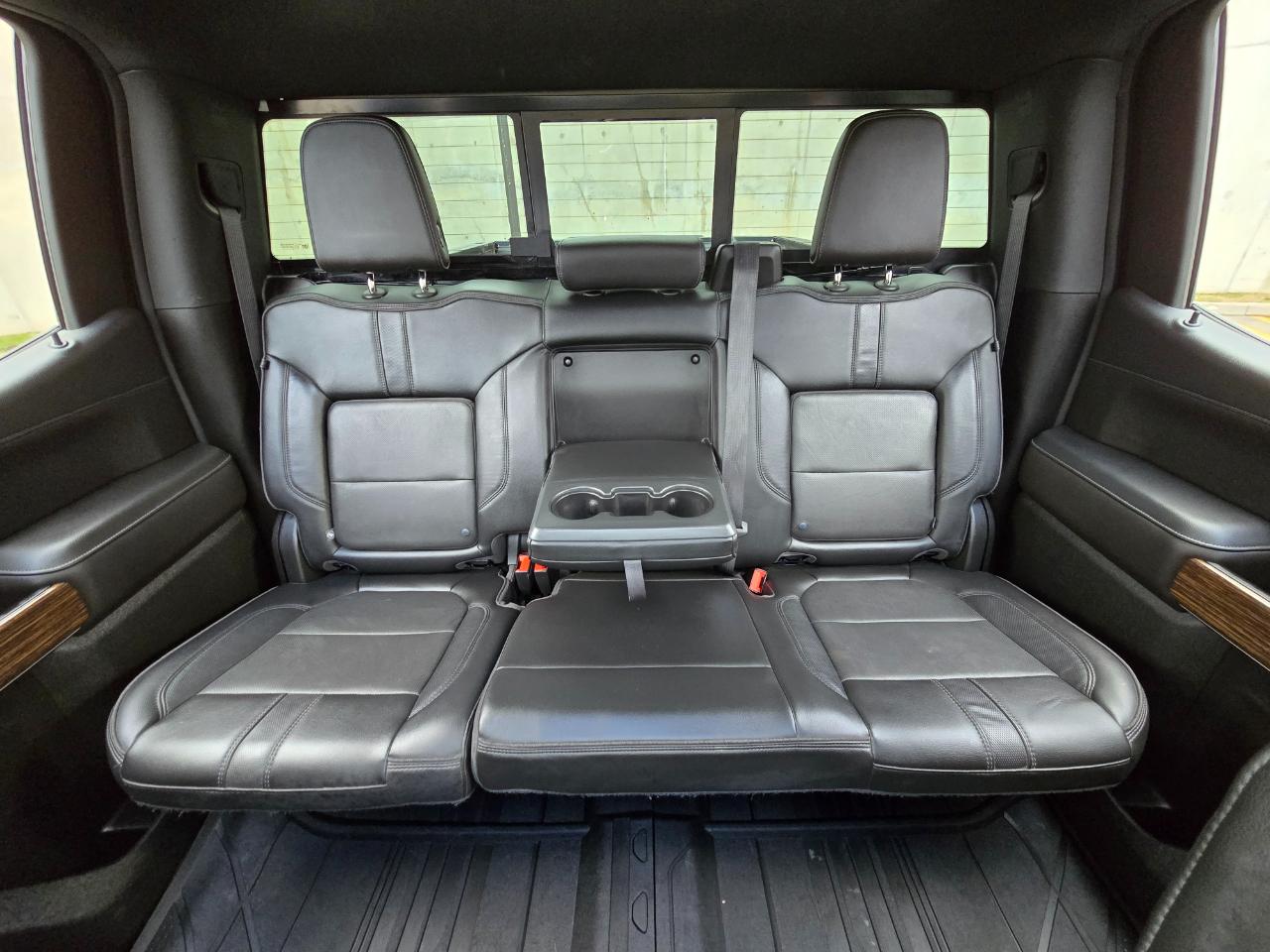 Chevrolet Silverado 1500 4WD Crew Cab 157" High Country 2019