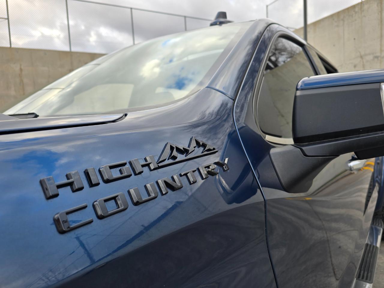 Chevrolet Silverado 1500 4WD Crew Cab 157" High Country 2019