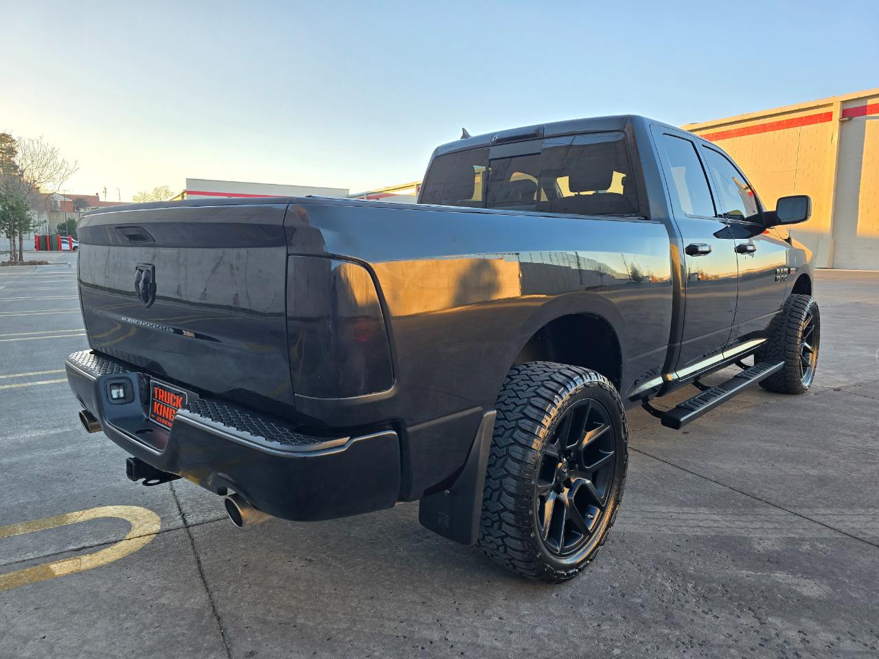 RAM 1500 Big Horn 4x4 Quad Cab 6'4" Box 2018