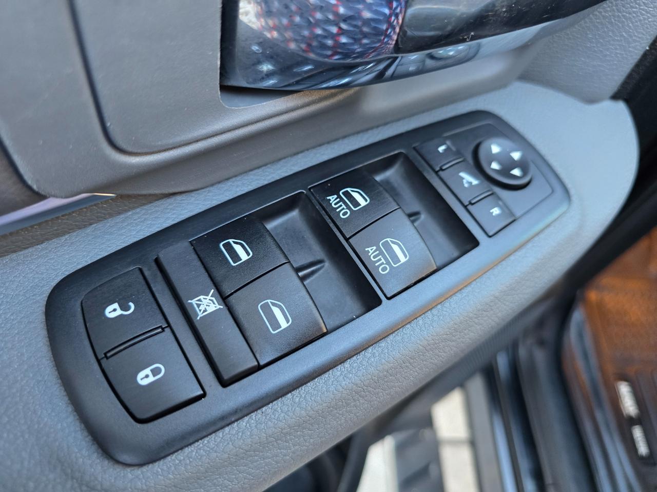 RAM 1500 Big Horn 4x4 Quad Cab 6'4" Box 2018