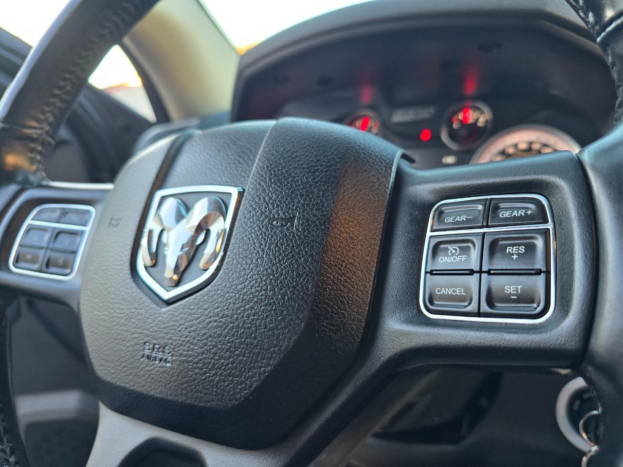 RAM 1500 Big Horn 4x4 Quad Cab 6'4" Box 2018