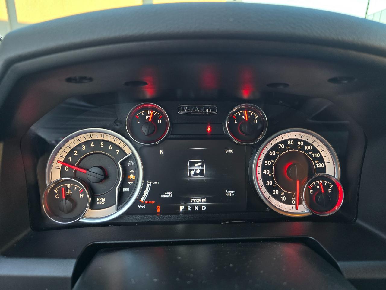 RAM 1500 Big Horn 4x4 Quad Cab 6'4" Box 2018