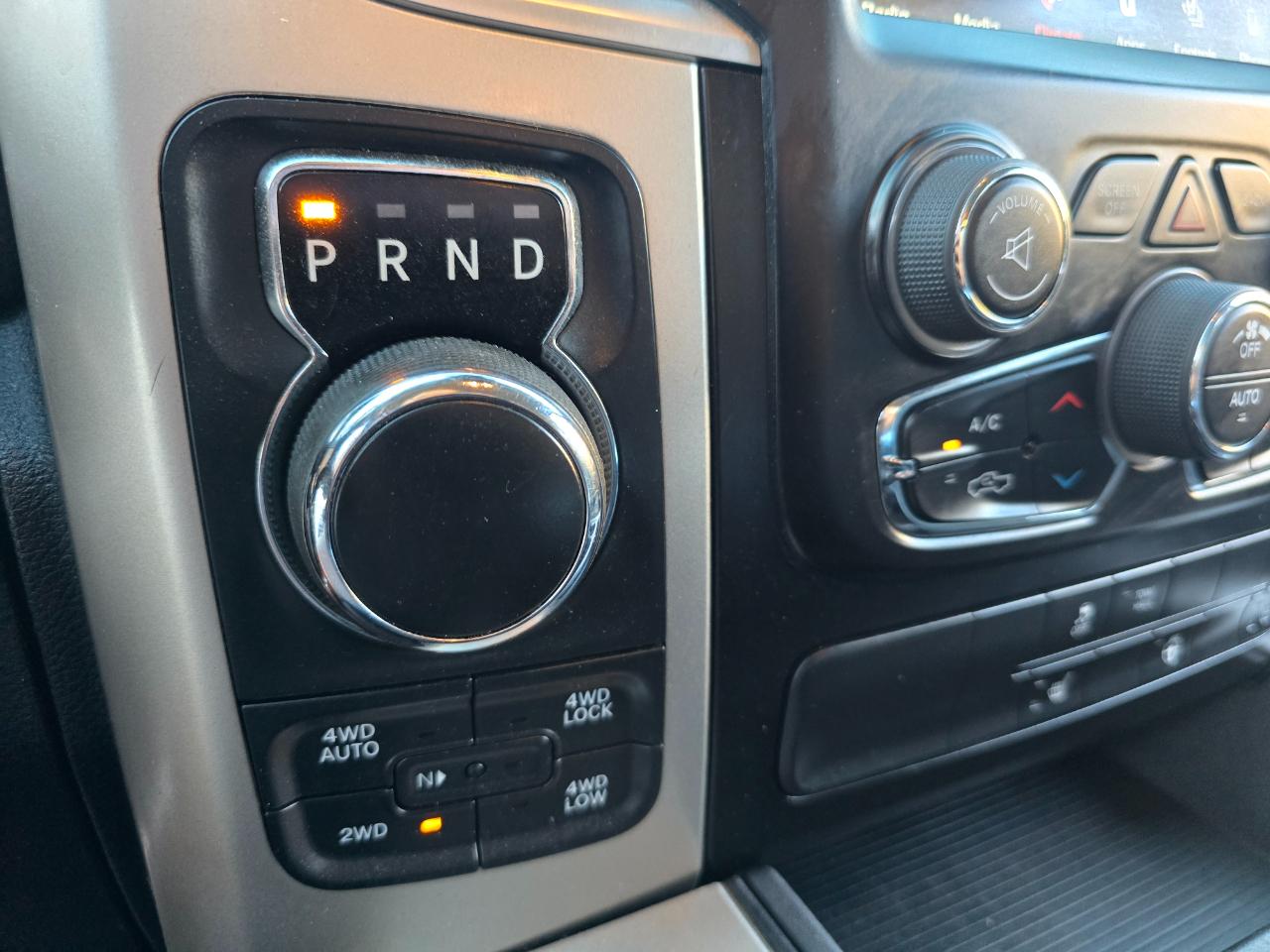 RAM 1500 Big Horn 4x4 Quad Cab 6'4" Box 2018