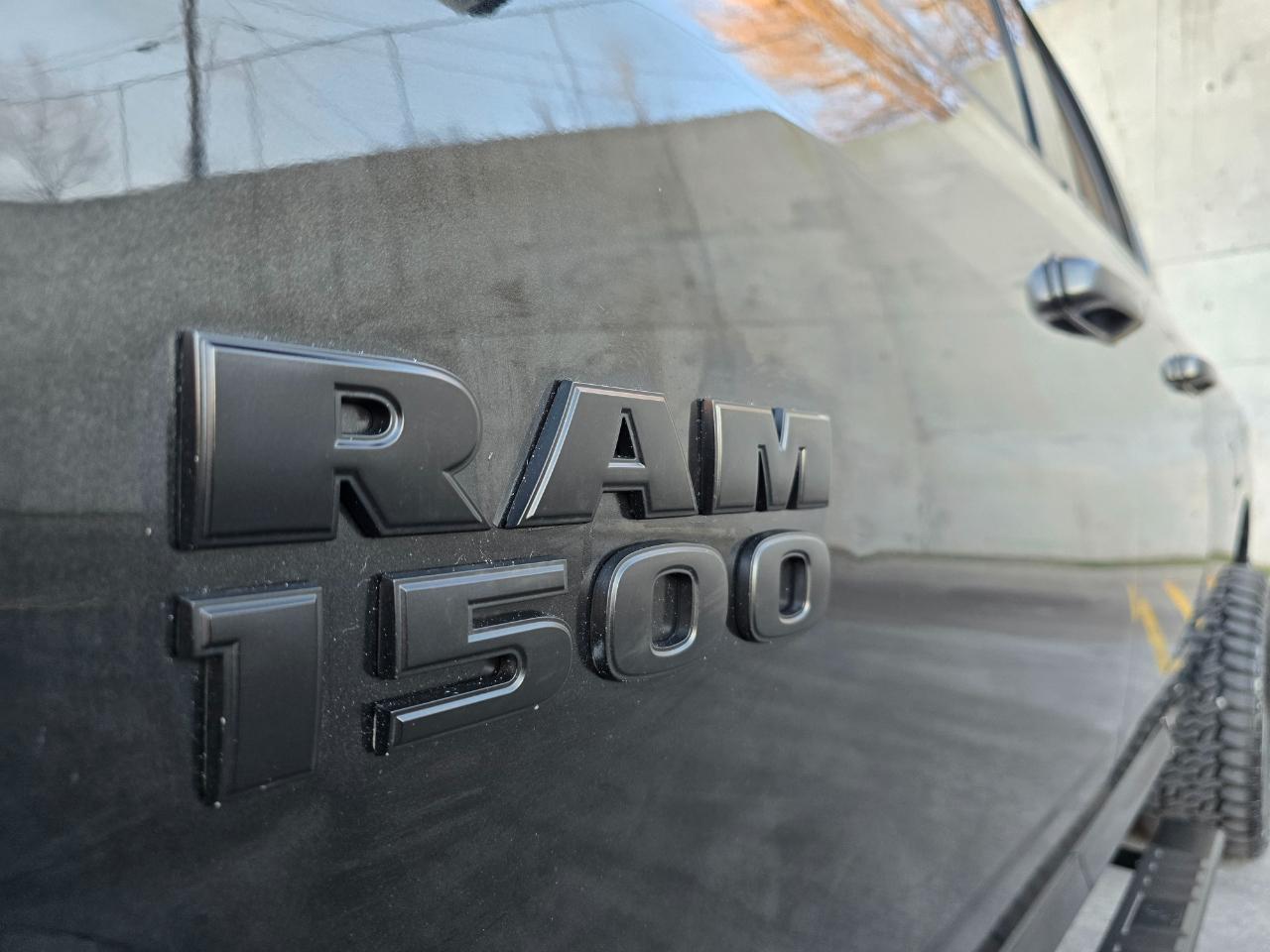 RAM 1500 Big Horn 4x4 Quad Cab 6'4" Box 2018