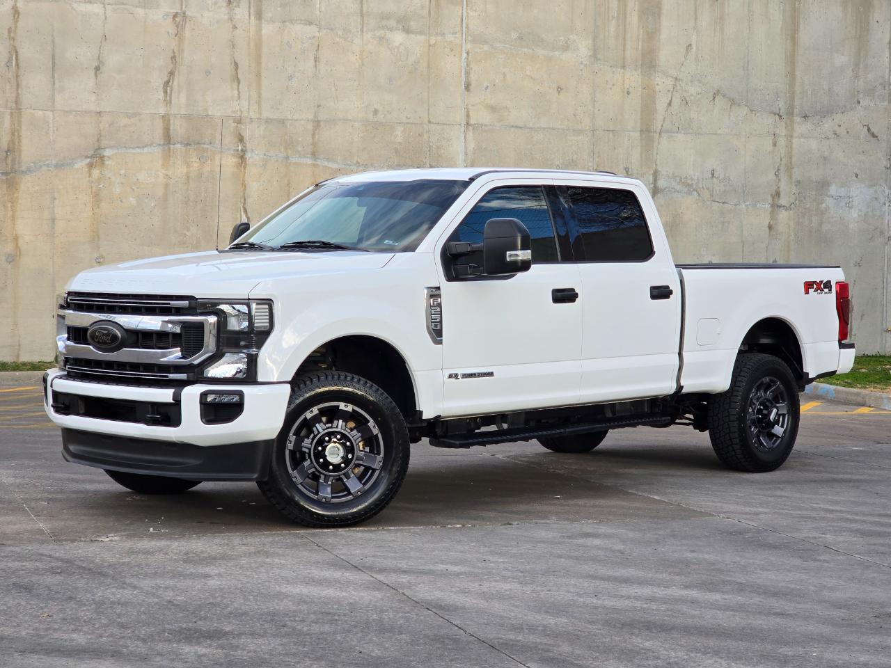 2020 Ford Super Duty F-250 SRW XLT 4WD Crew Cab 6.75' Box