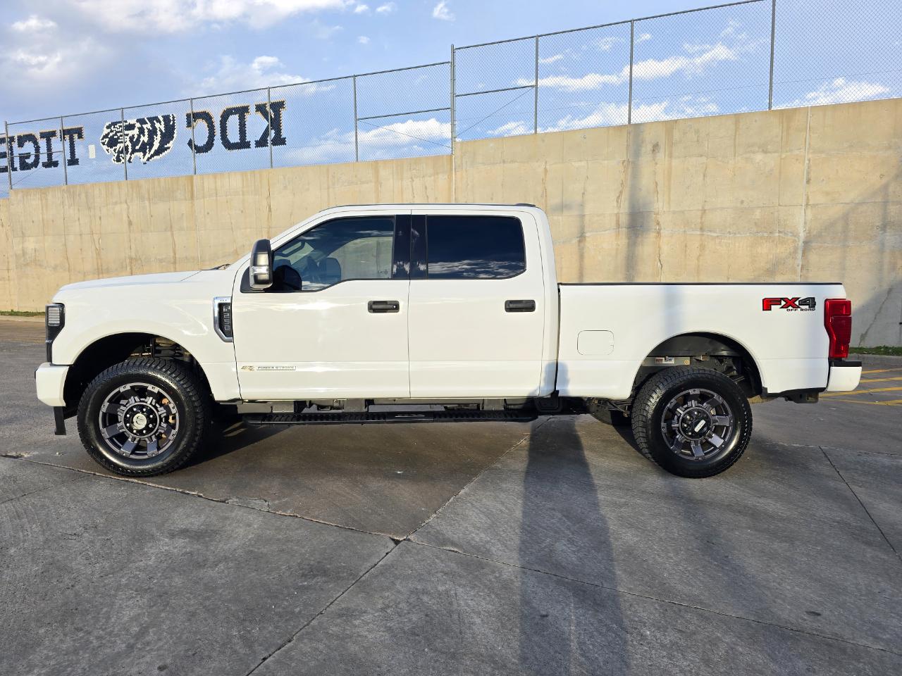 Ford Super Duty F-250 SRW XLT 4WD Crew Cab 6.75' Box 2020