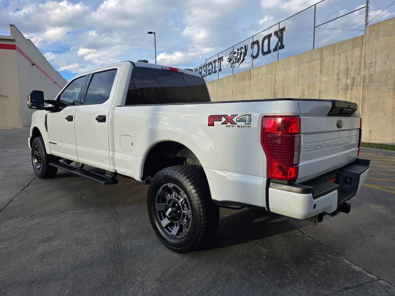 Ford Super Duty F-250 SRW XLT 4WD Crew Cab 6.75' Box 2020