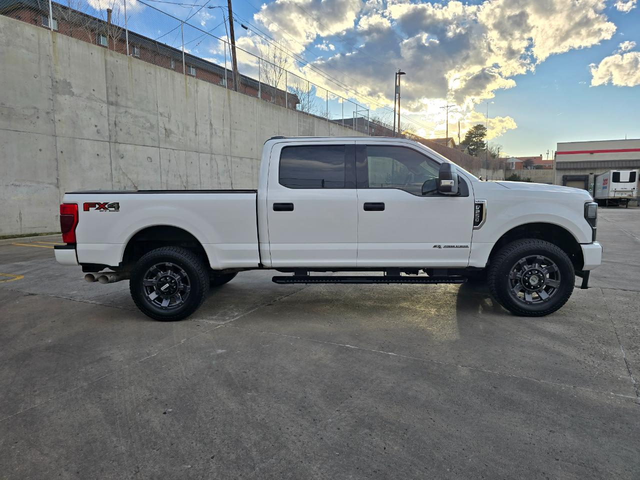 Ford Super Duty F-250 SRW XLT 4WD Crew Cab 6.75' Box 2020