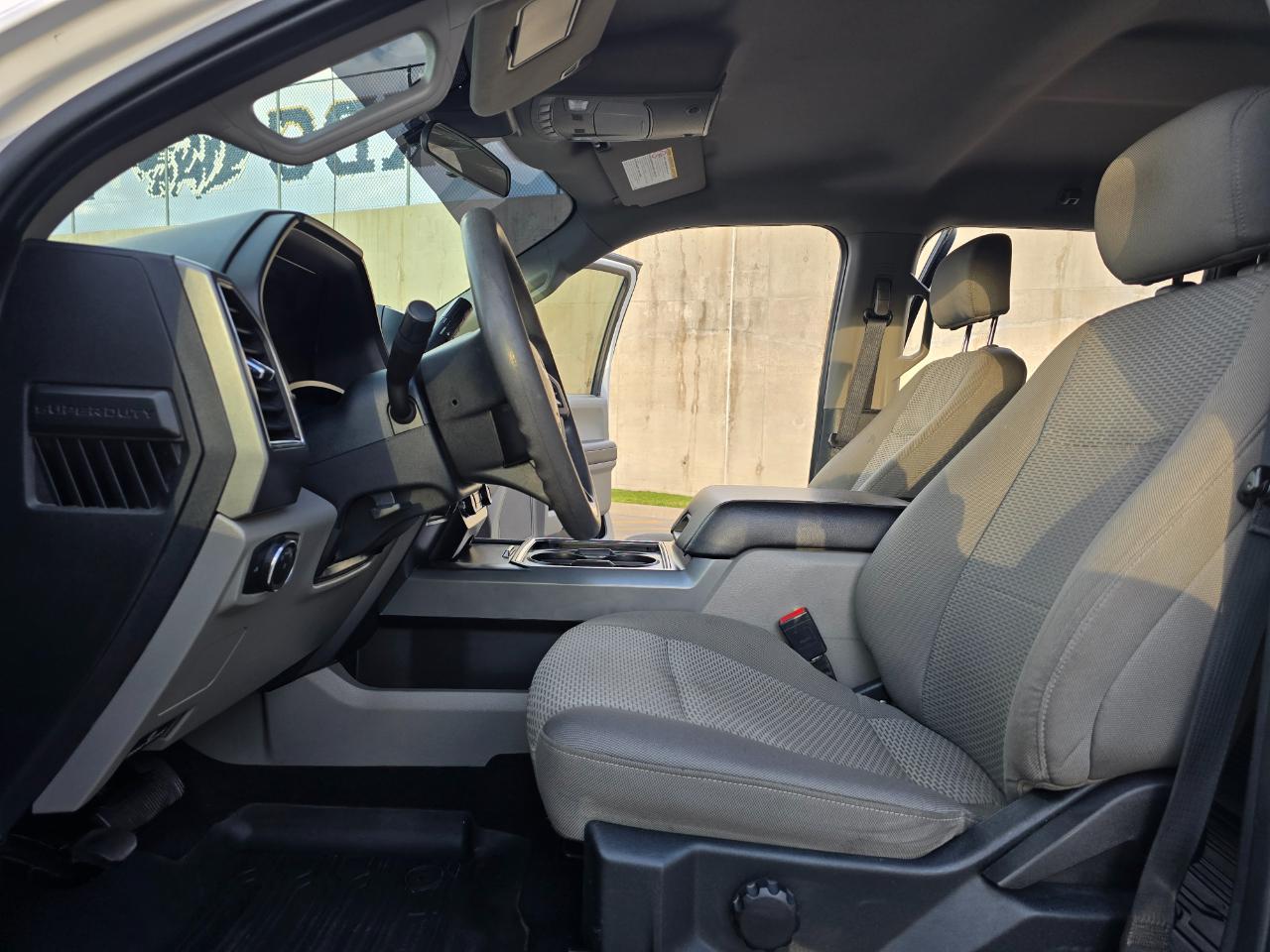 Ford Super Duty F-250 SRW XLT 4WD Crew Cab 6.75' Box 2020