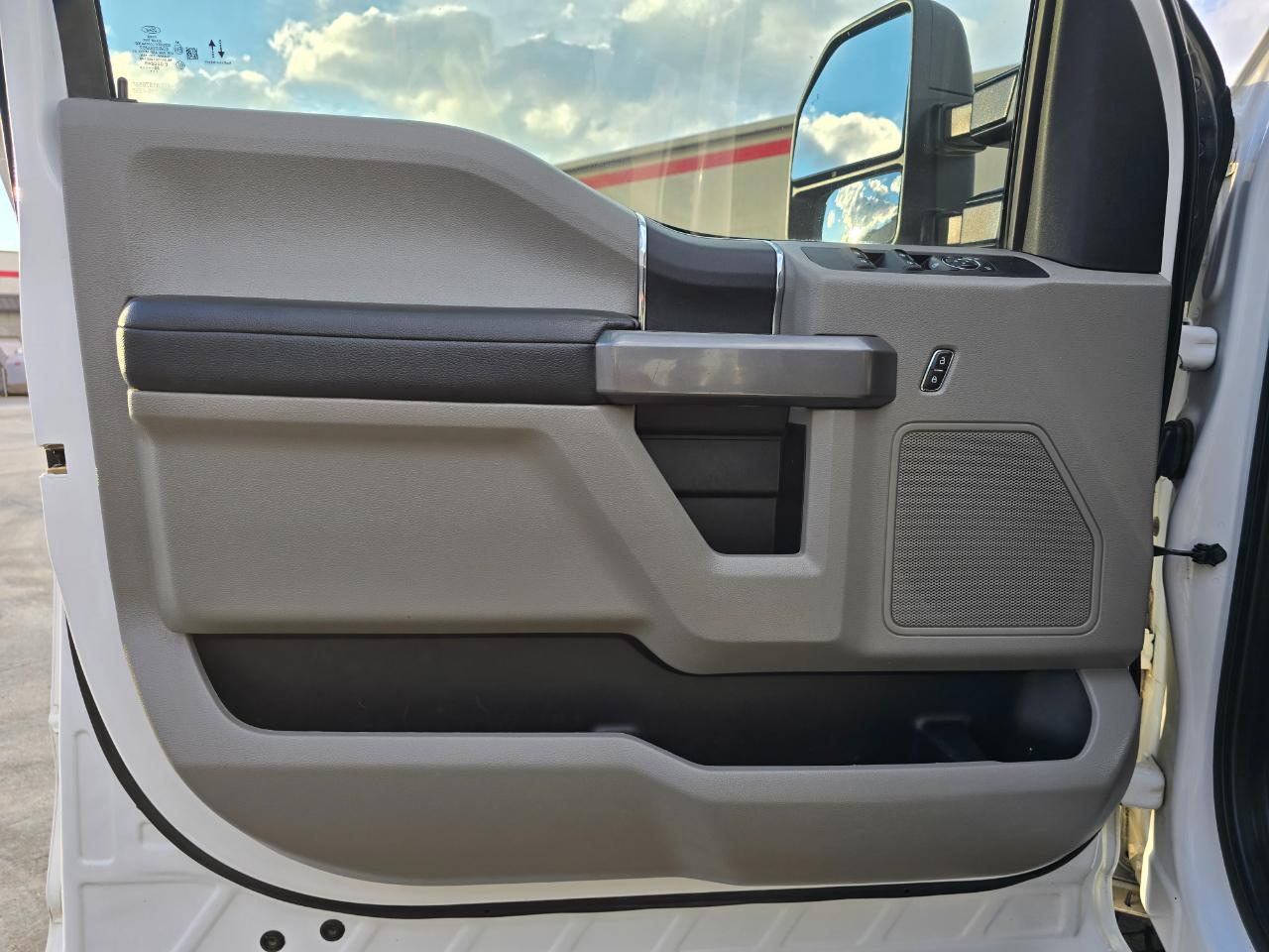 Ford Super Duty F-250 SRW XLT 4WD Crew Cab 6.75' Box 2020