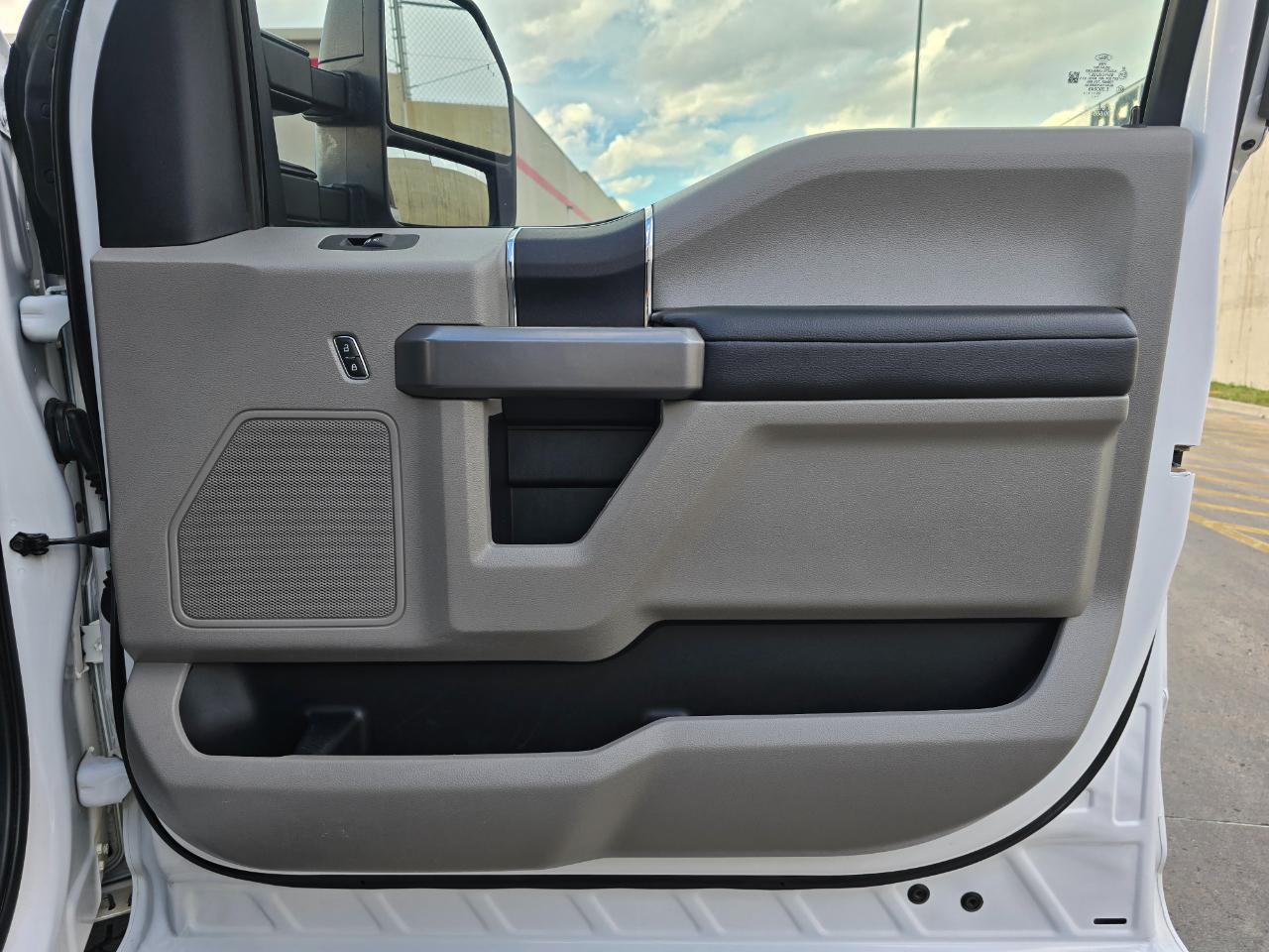 Ford Super Duty F-250 SRW XLT 4WD Crew Cab 6.75' Box 2020