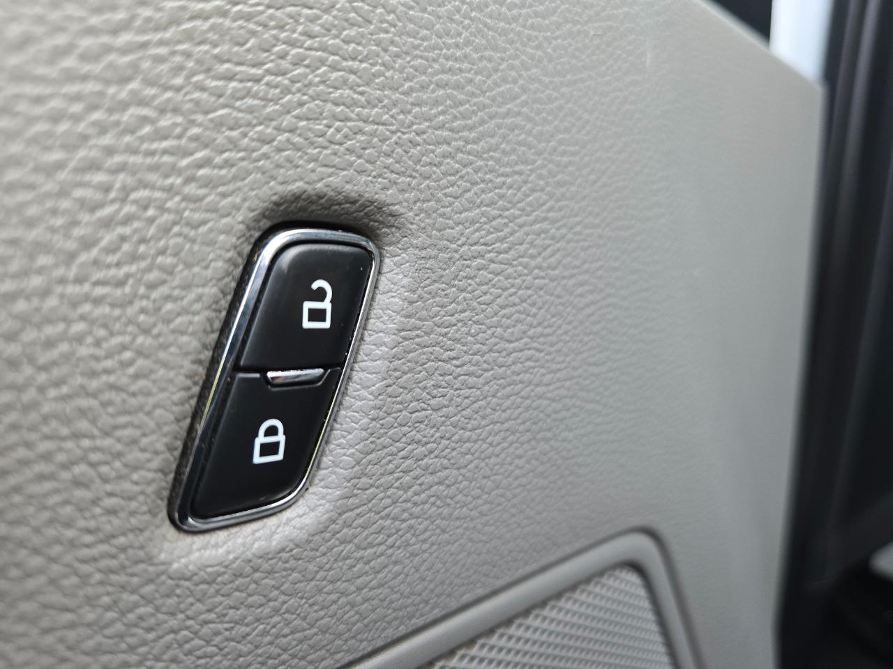 Ford Super Duty F-250 SRW XLT 4WD Crew Cab 6.75' Box 2020