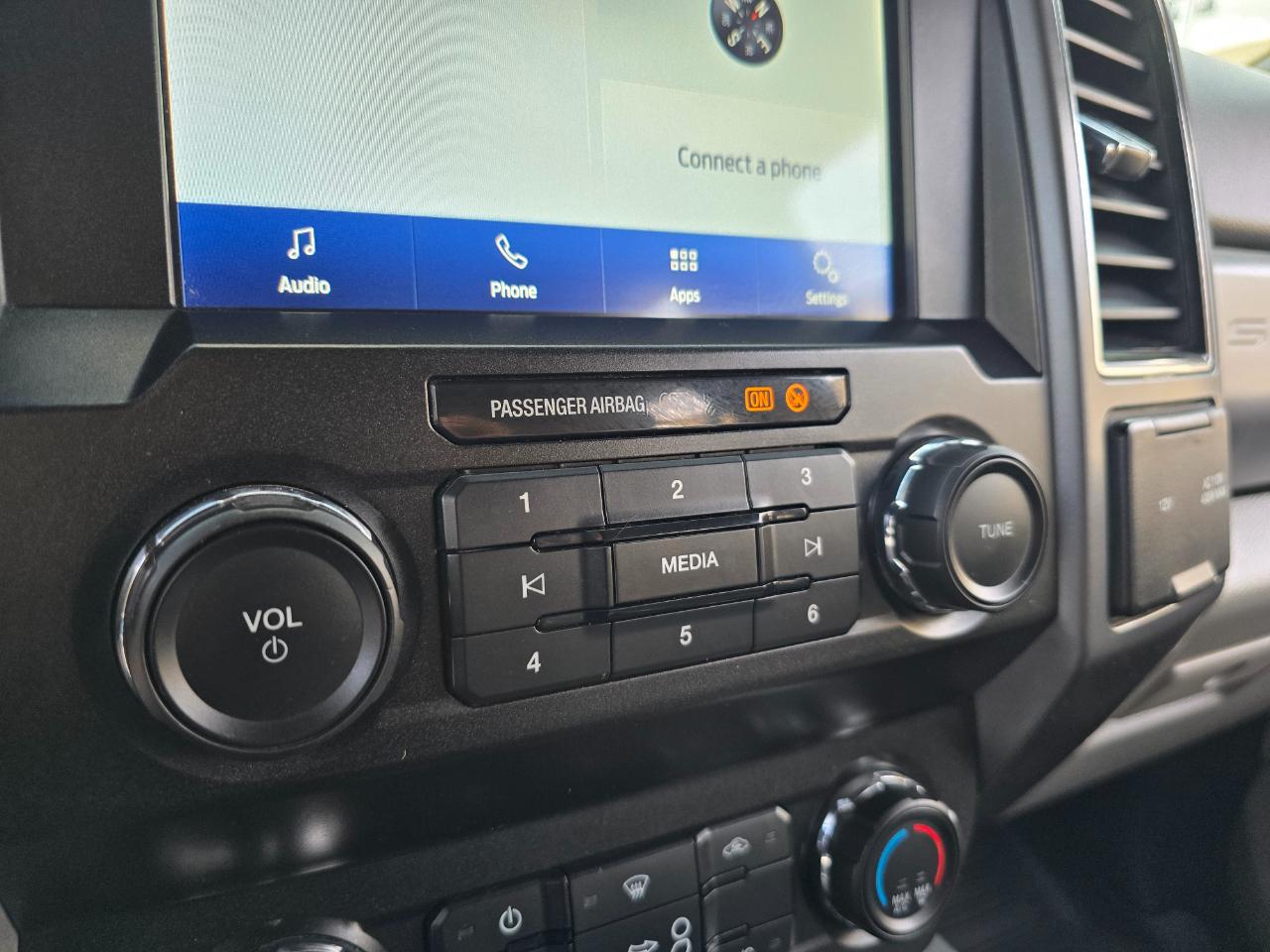 Ford Super Duty F-250 SRW XLT 4WD Crew Cab 6.75' Box 2020