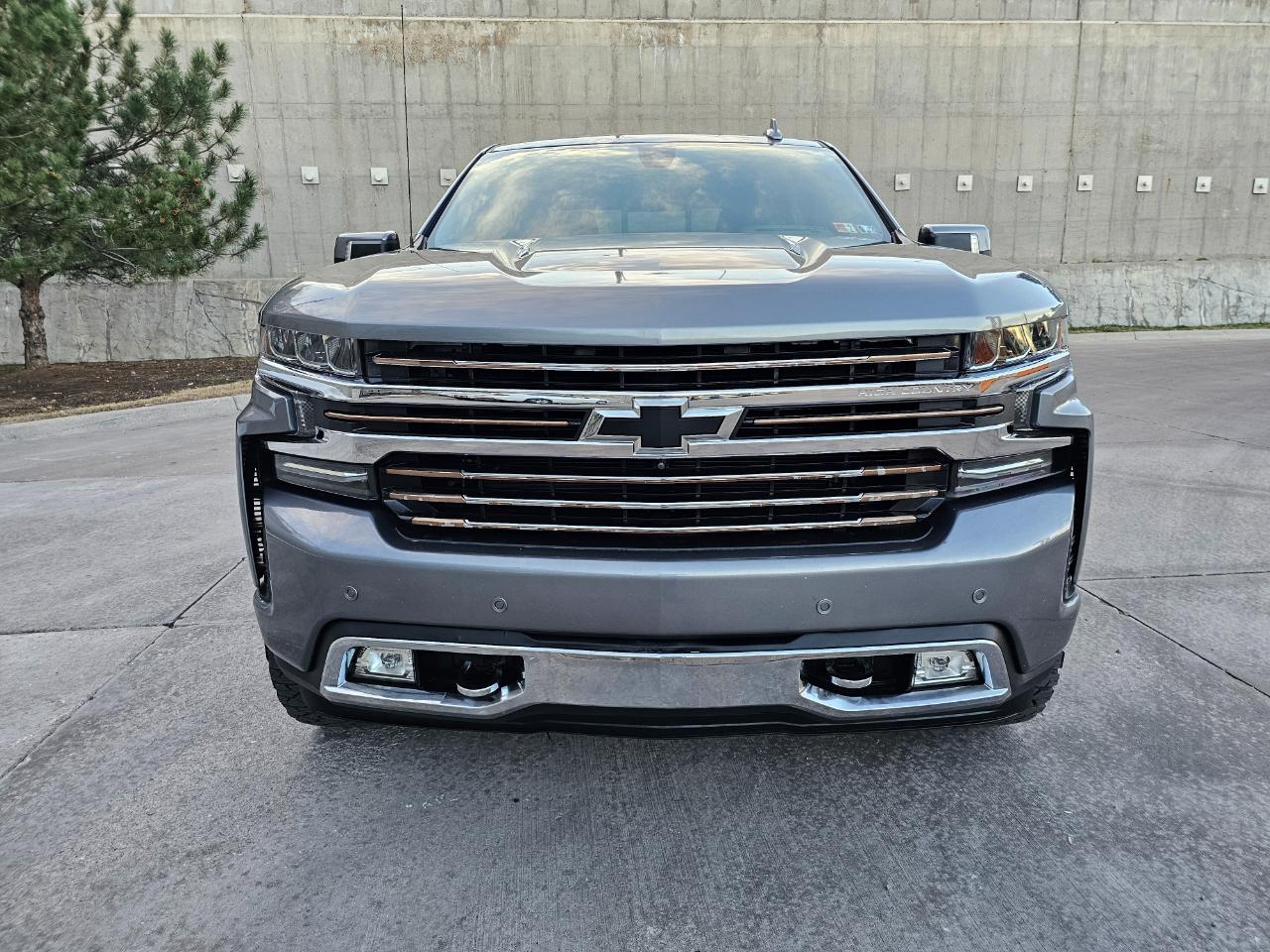 Chevrolet Silverado 1500 4WD Crew Cab 147" High Country 2019