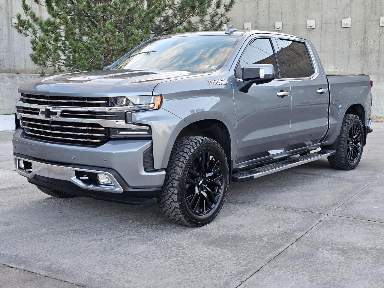 Chevrolet Silverado 1500 4WD Crew Cab 147" High Country 2019