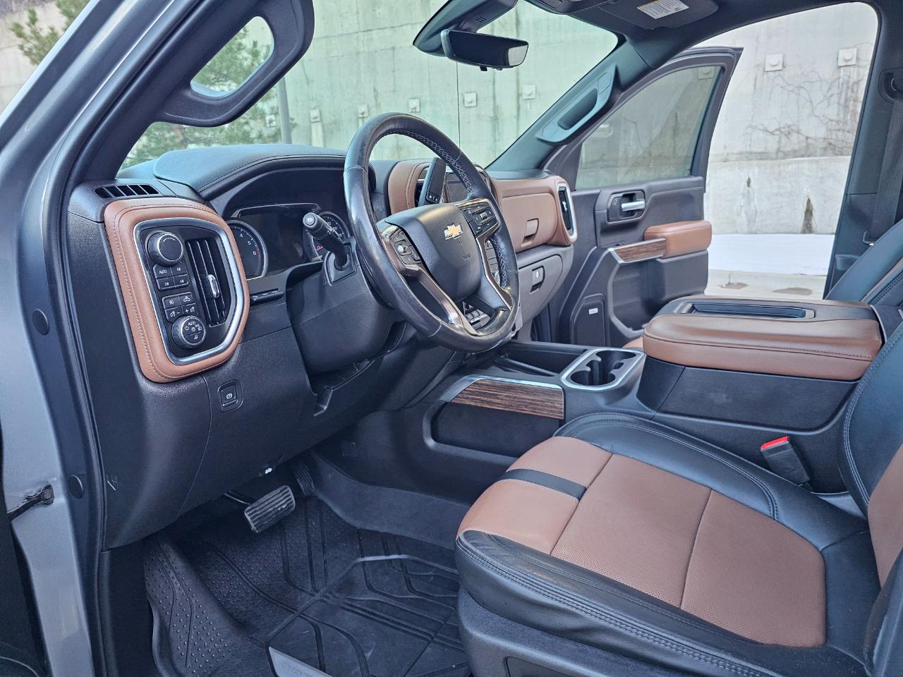 Chevrolet Silverado 1500 4WD Crew Cab 147" High Country 2019
