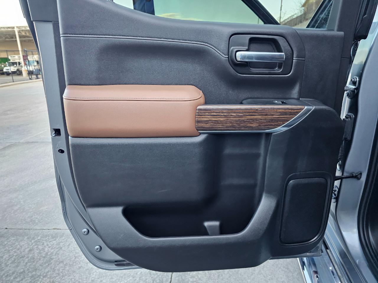 Chevrolet Silverado 1500 4WD Crew Cab 147" High Country 2019