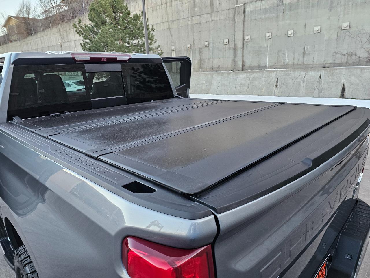 Chevrolet Silverado 1500 4WD Crew Cab 147" High Country 2019