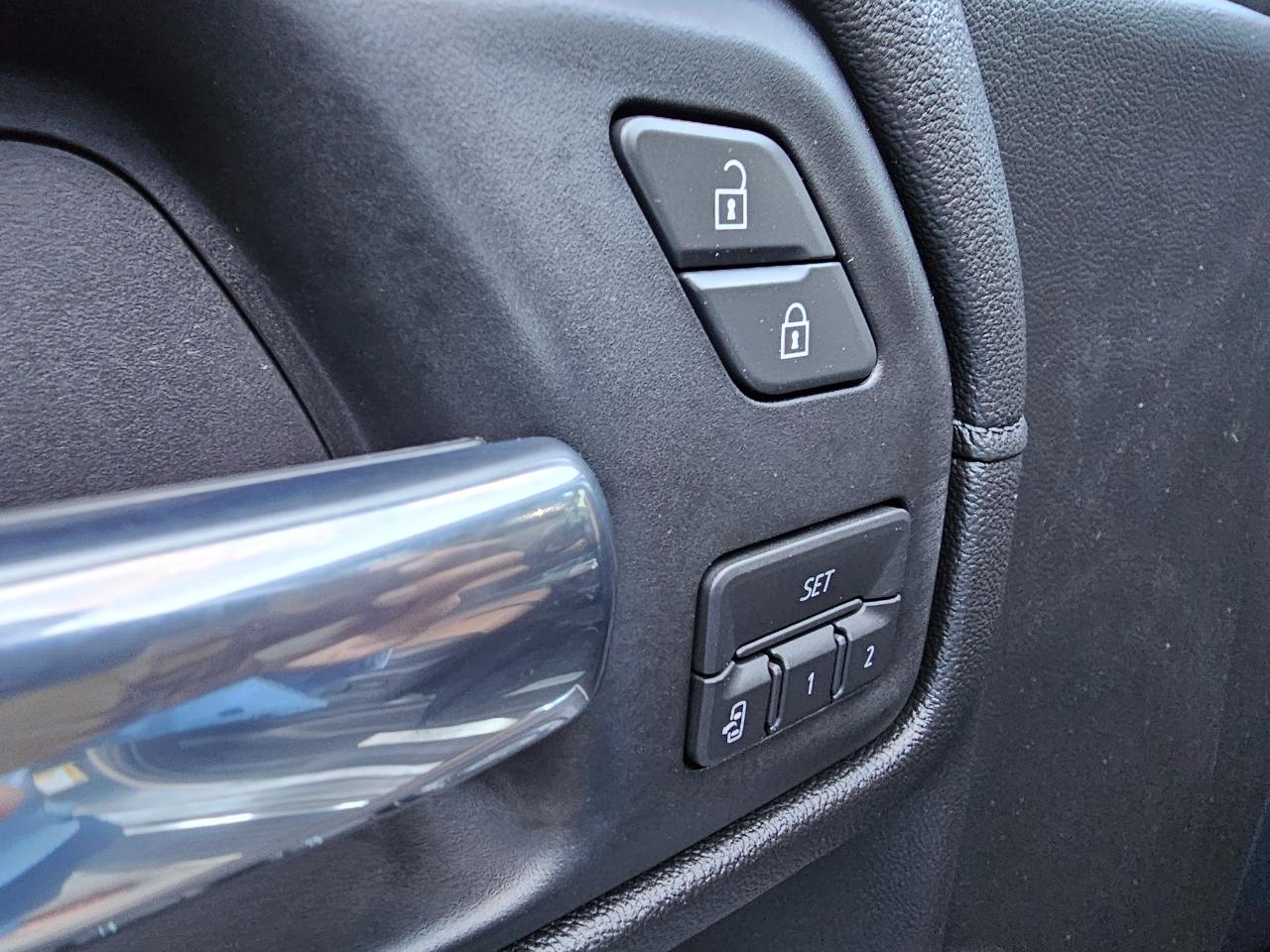 Chevrolet Silverado 1500 4WD Crew Cab 147" High Country 2019