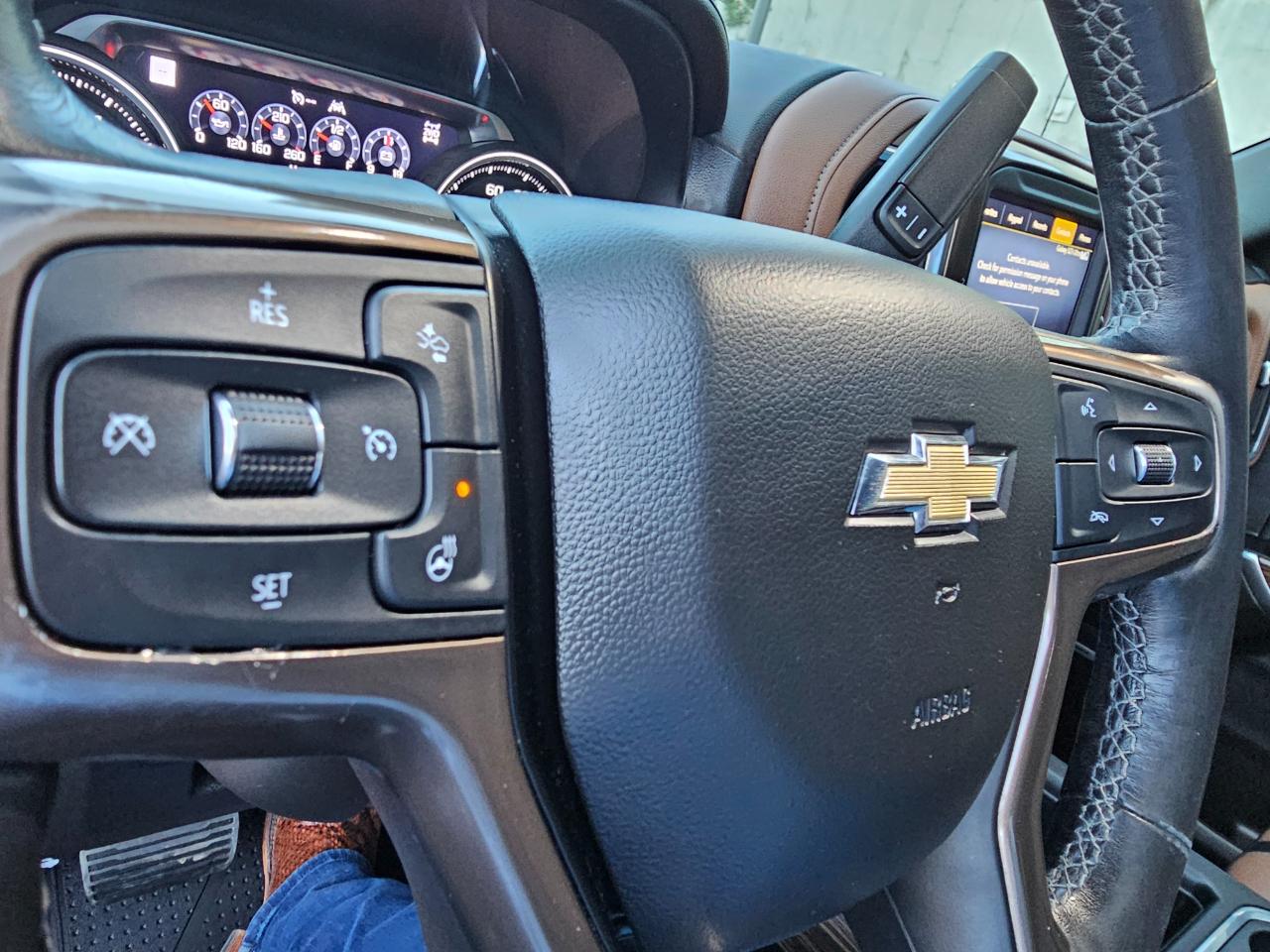 Chevrolet Silverado 1500 4WD Crew Cab 147" High Country 2019