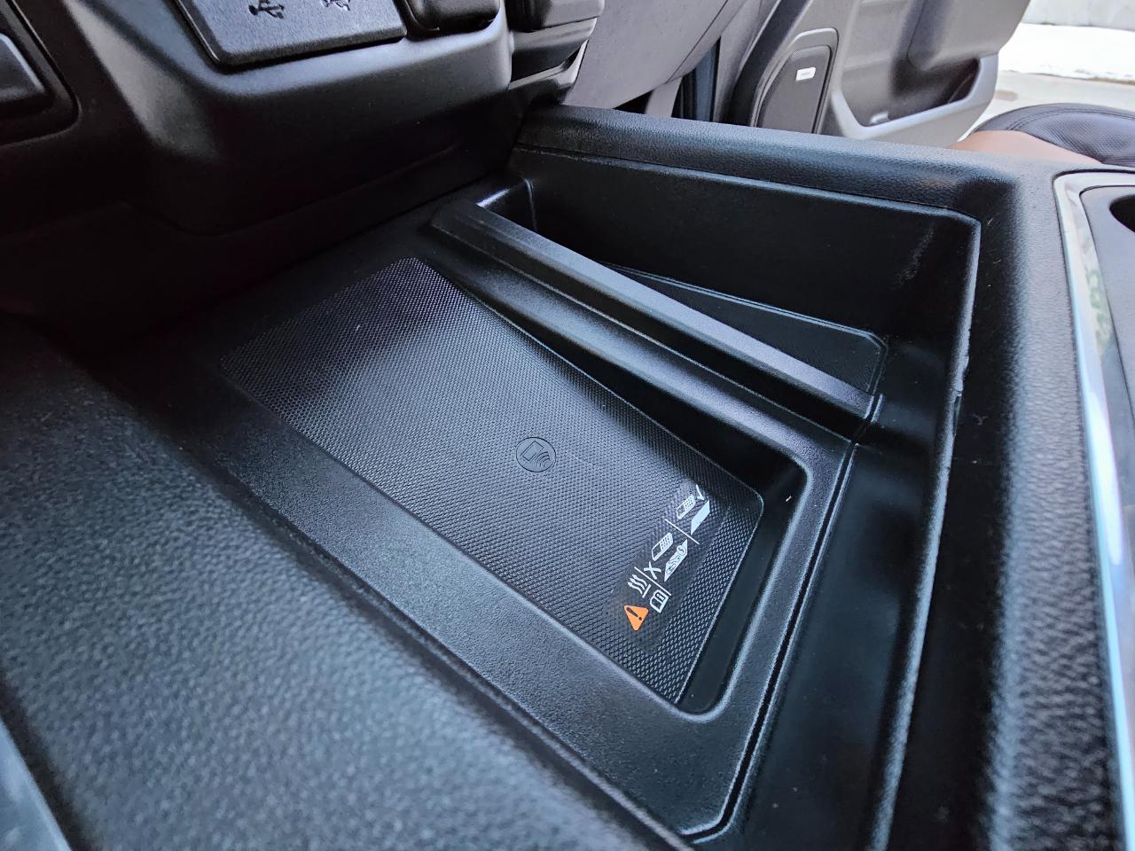 Chevrolet Silverado 1500 4WD Crew Cab 147" High Country 2019