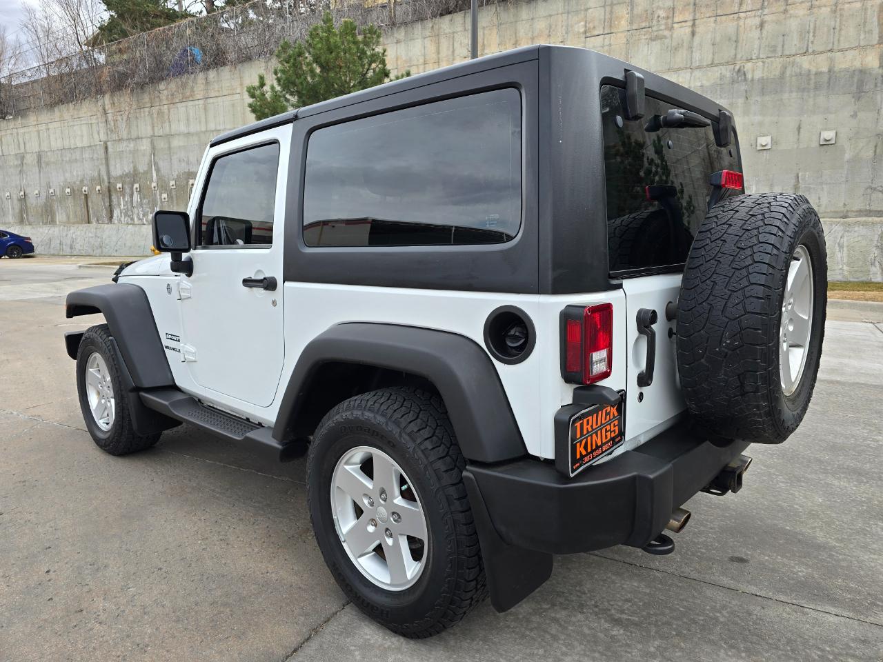 Jeep Wrangler 4WD 2dr Sport 2012