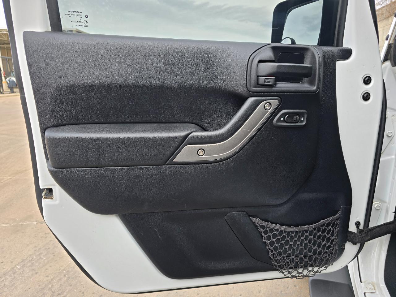 Jeep Wrangler 4WD 2dr Sport 2012