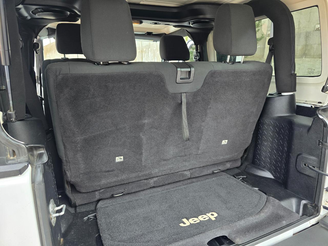 Jeep Wrangler 4WD 2dr Sport 2012