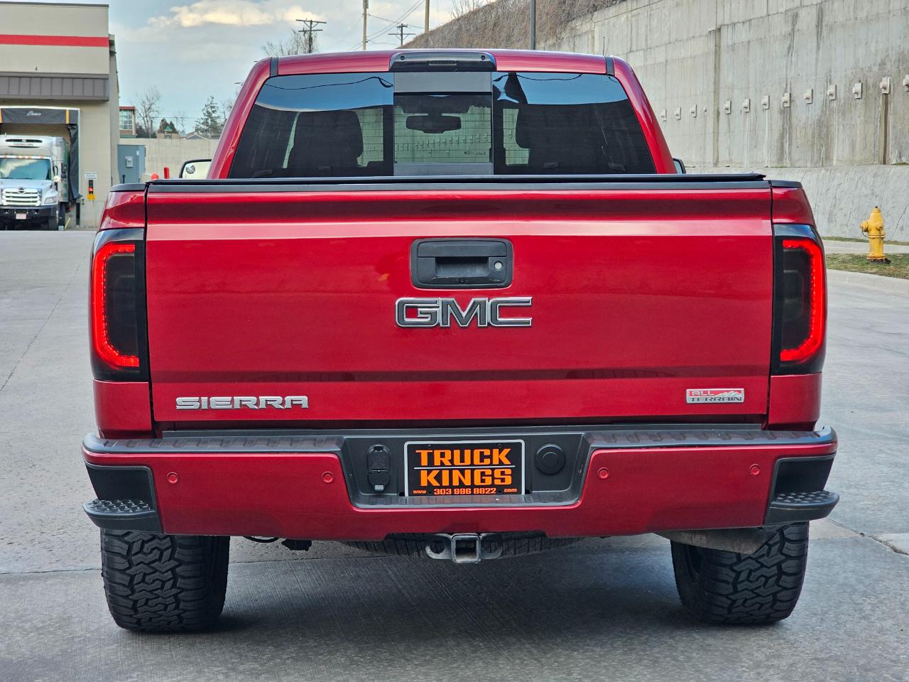 GMC Sierra 1500 4WD Double Cab 143.5" SLT 2018