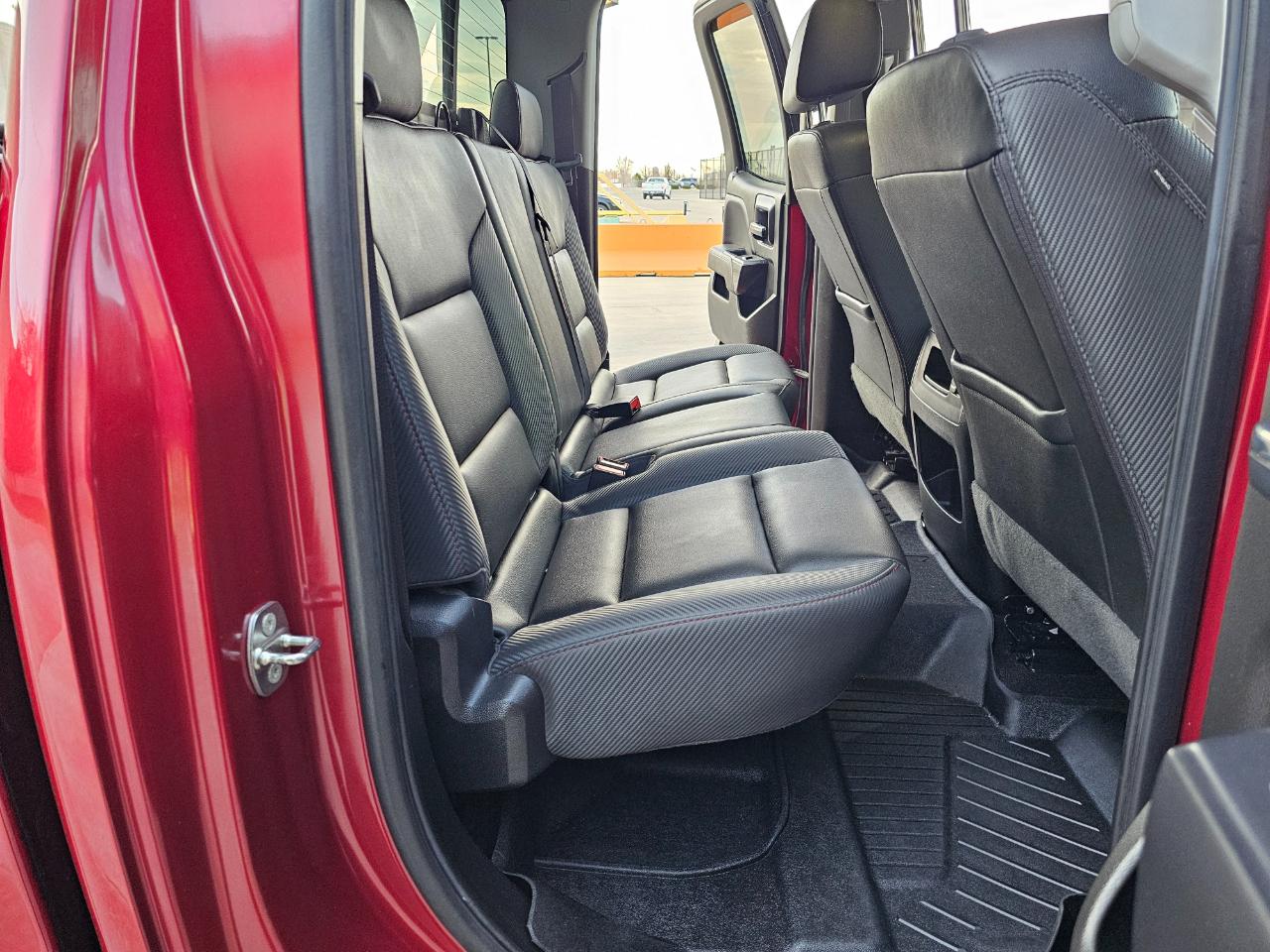 GMC Sierra 1500 4WD Double Cab 143.5" SLT 2018