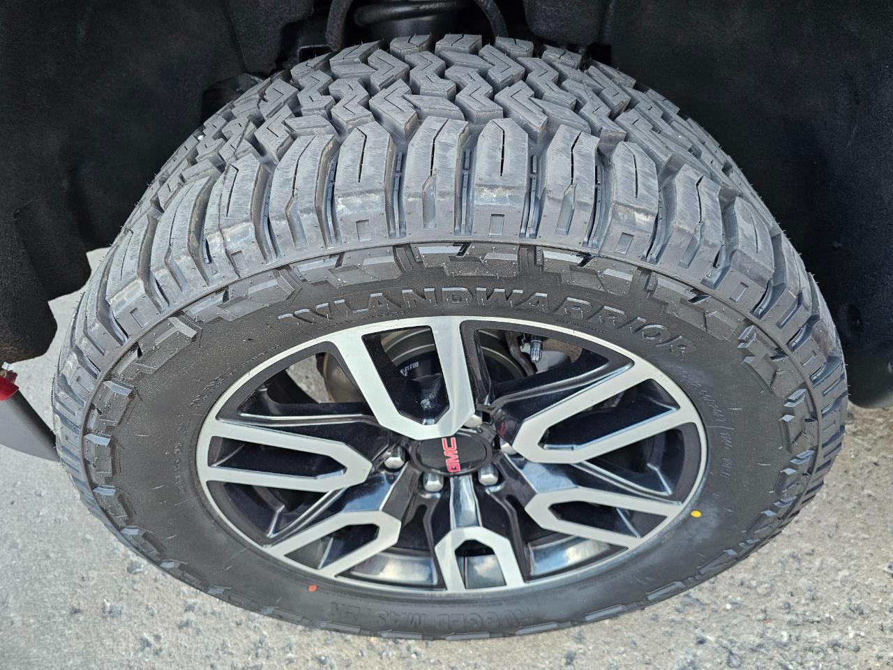 GMC Sierra 1500 4WD Double Cab 143.5" SLT 2018