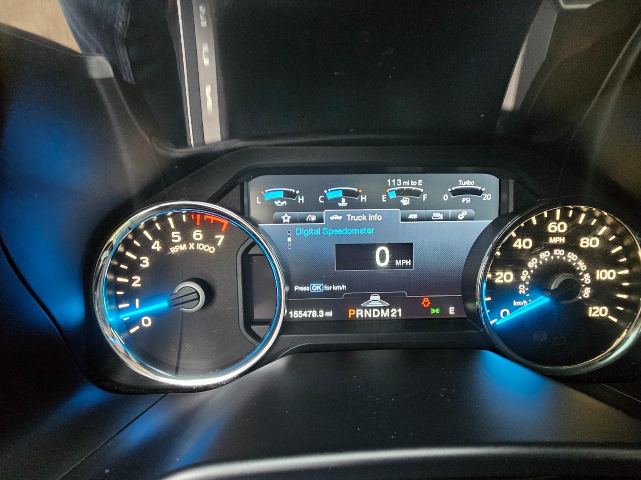 Ford F-150 4WD SuperCrew 145" Platinum 2015