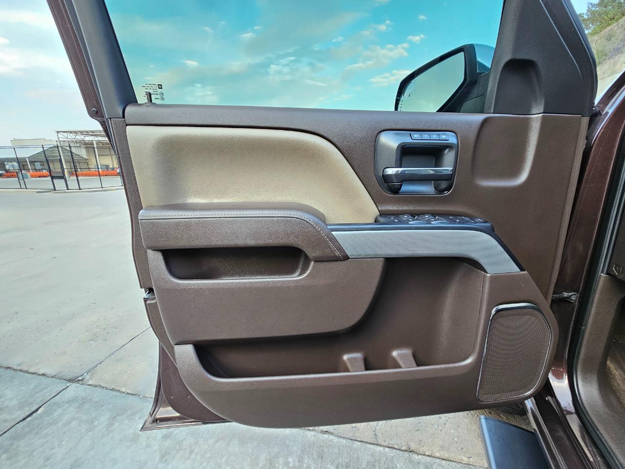 Chevrolet Silverado 1500 4WD Crew Cab 143.5" LTZ w/2LZ 2016