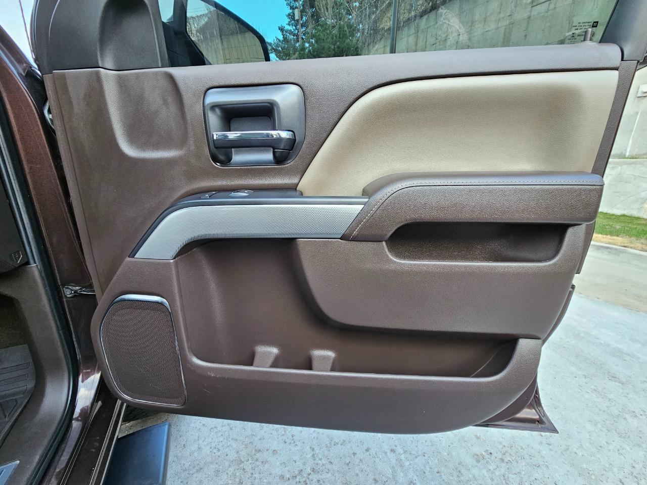 Chevrolet Silverado 1500 4WD Crew Cab 143.5" LTZ w/2LZ 2016