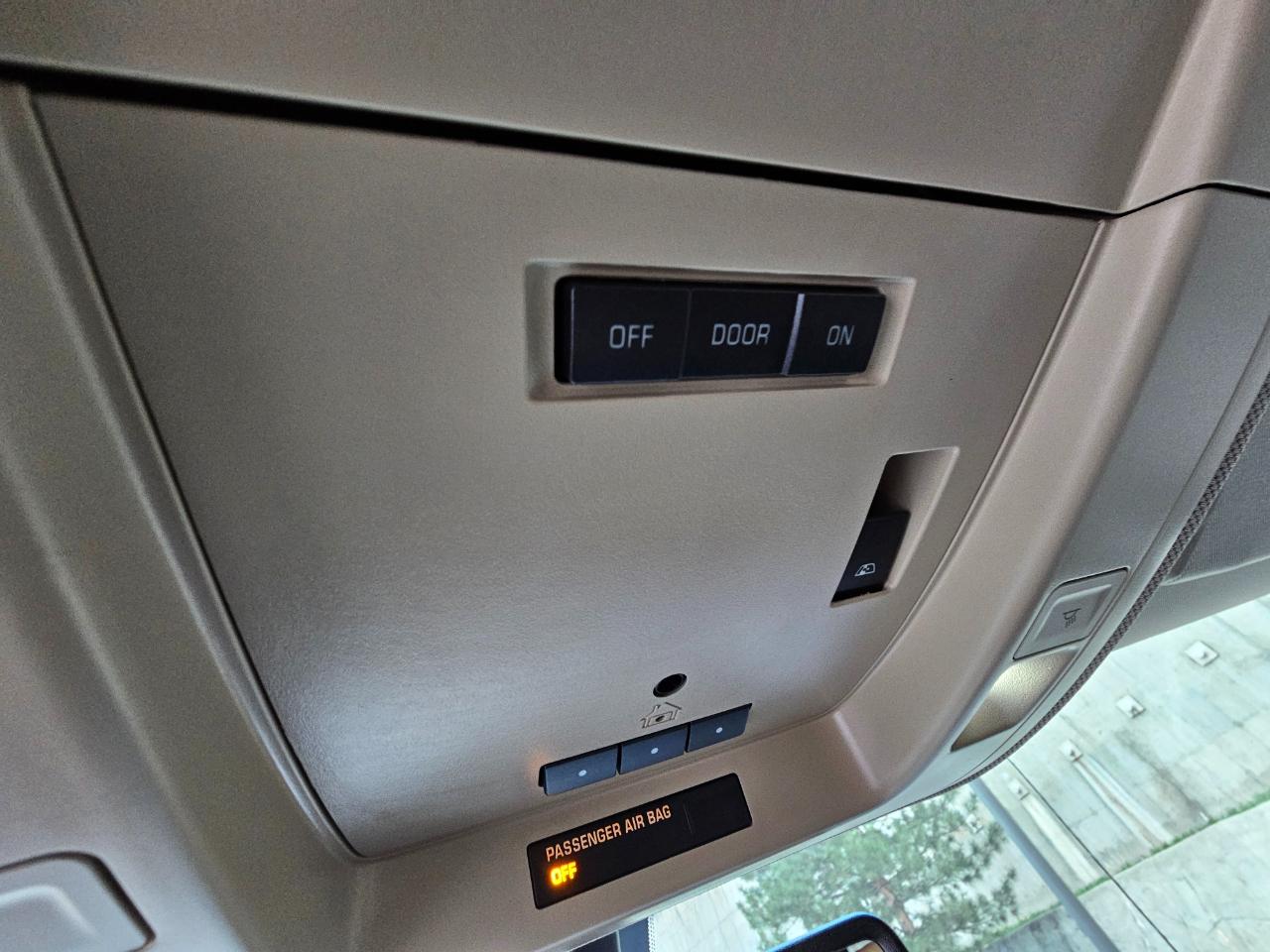 Chevrolet Silverado 1500 4WD Crew Cab 143.5" LTZ w/2LZ 2016