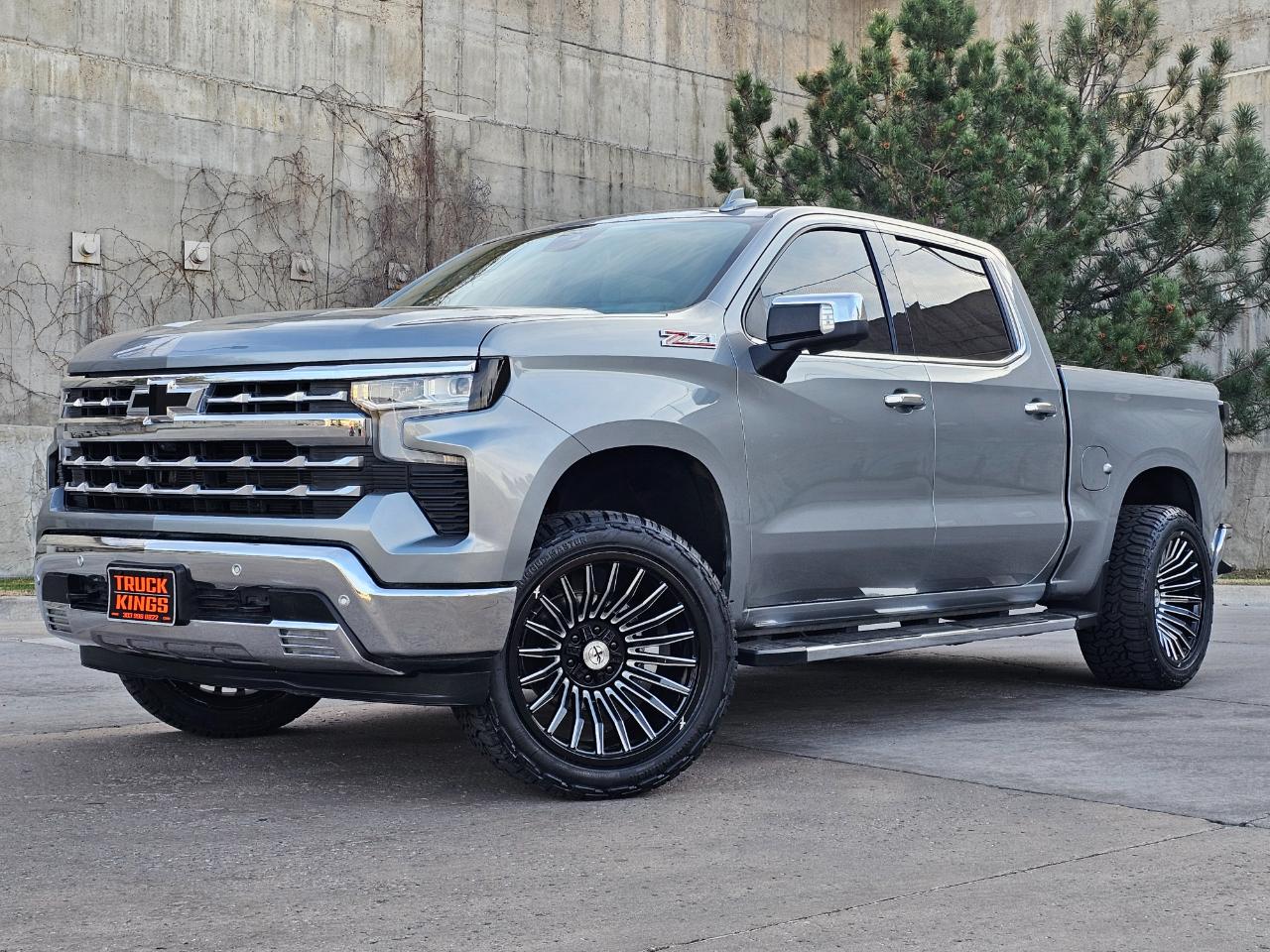 Chevrolet Silverado 1500 4WD Crew Cab 147" LTZ 2024