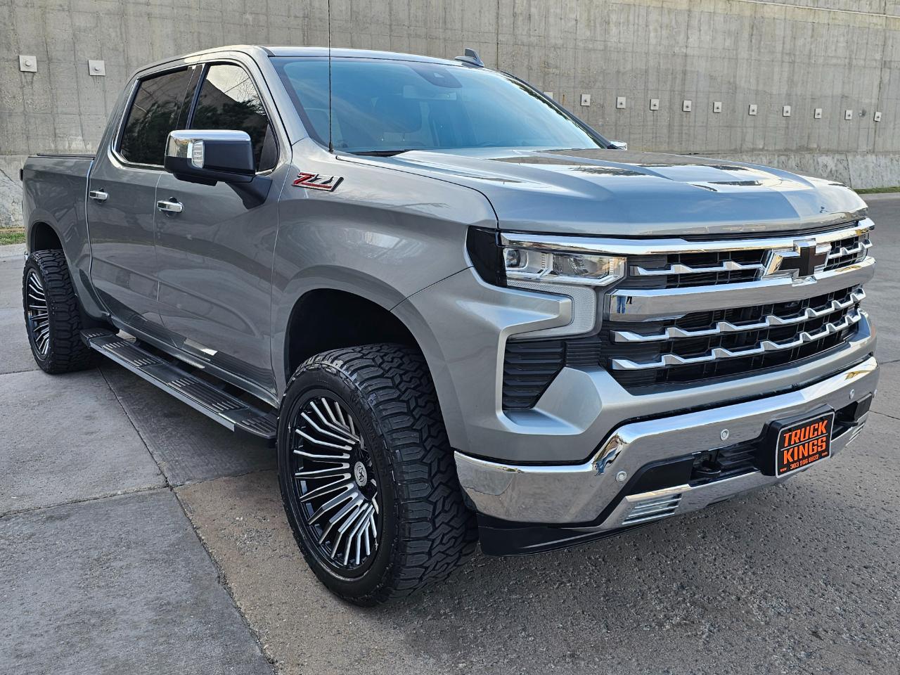 Chevrolet Silverado 1500 4WD Crew Cab 147" LTZ 2024