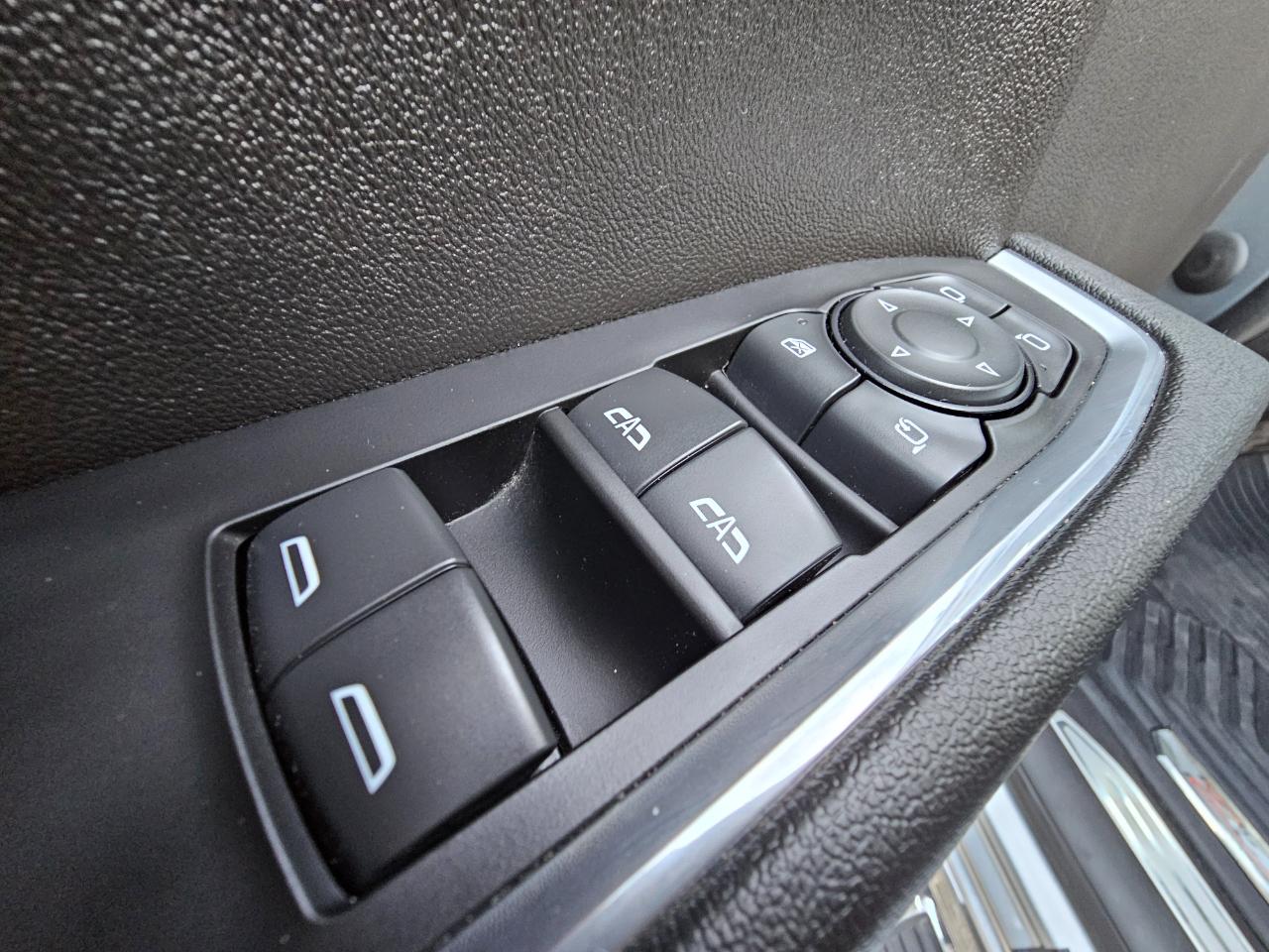 Chevrolet Silverado 1500 4WD Crew Cab 147" LTZ 2024