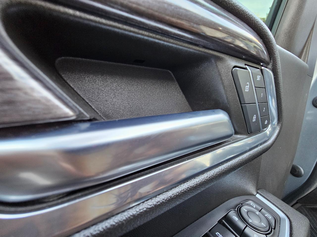 Chevrolet Silverado 1500 4WD Crew Cab 147" LTZ 2024