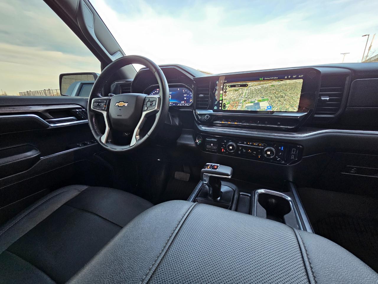 Chevrolet Silverado 1500 4WD Crew Cab 147" LTZ 2024