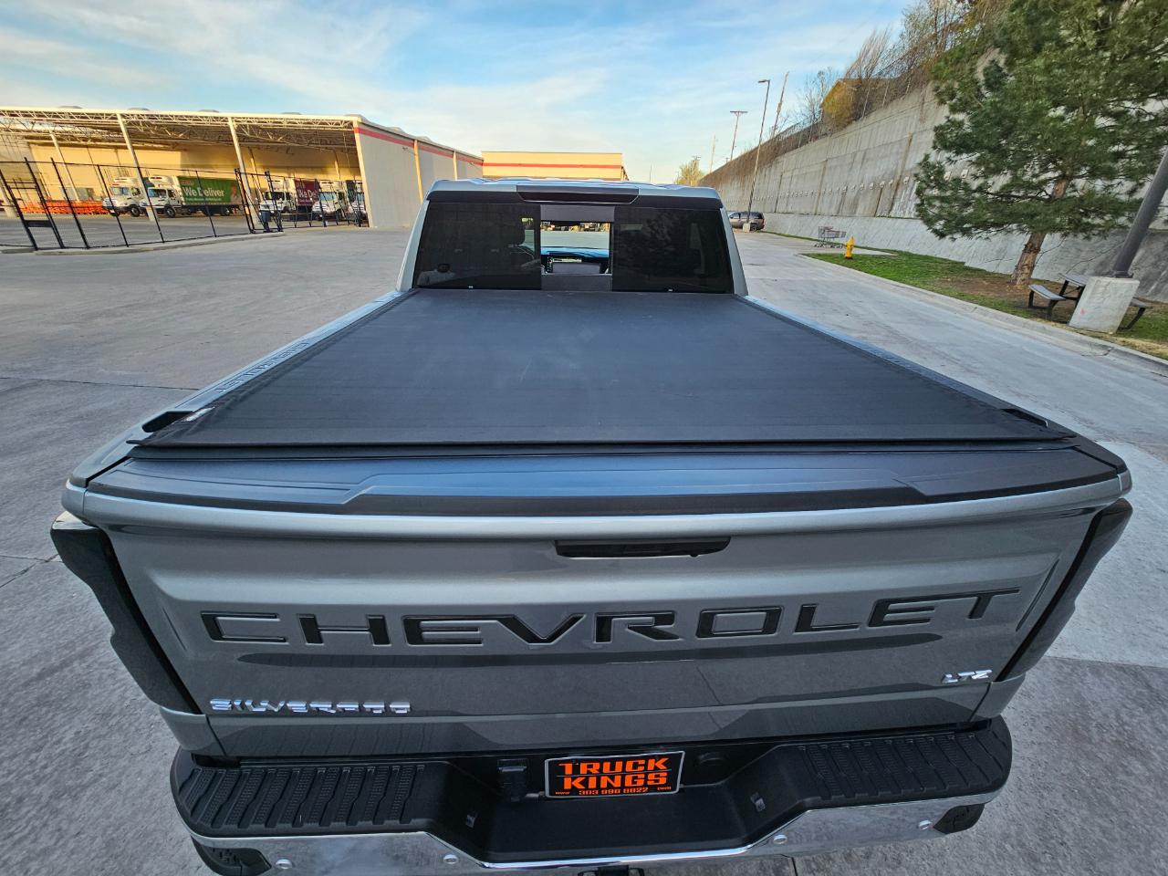 Chevrolet Silverado 1500 4WD Crew Cab 147" LTZ 2024