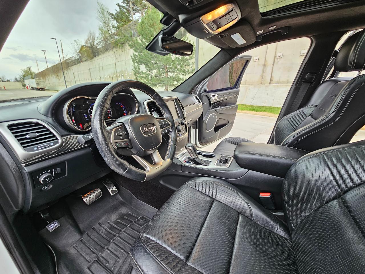 Jeep Grand Cherokee SRT 4x4 2017