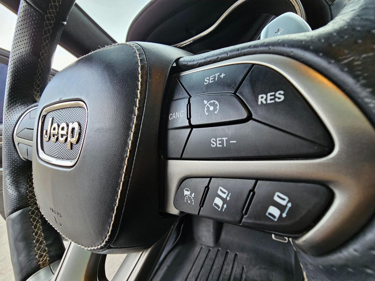 Jeep Grand Cherokee SRT 4x4 2017