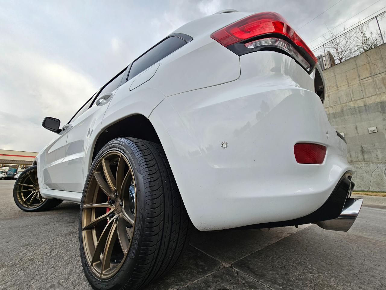 Jeep Grand Cherokee SRT 4x4 2017