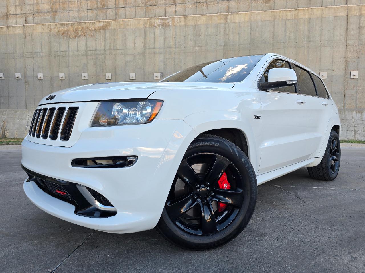 Jeep Grand Cherokee 4WD 4dr SRT8 Alpine 2013