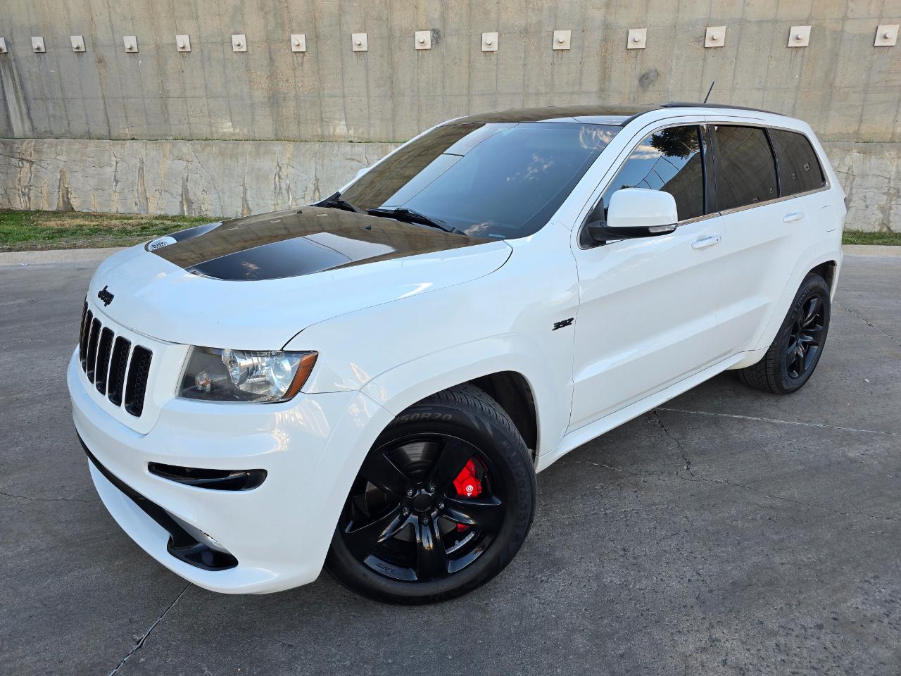 Jeep Grand Cherokee 4WD 4dr SRT8 Alpine 2013